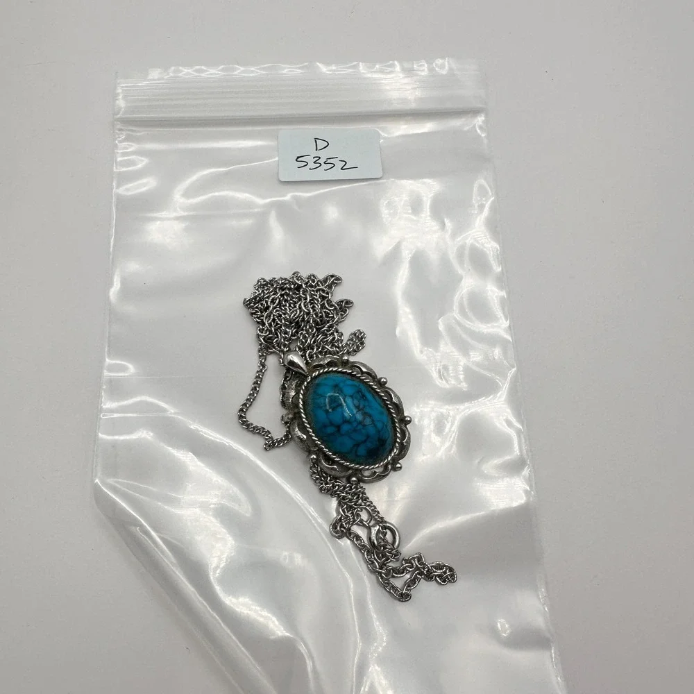 Vintage 90s Silver Tone Turquoise Matrix Filigree Pendant Necklace